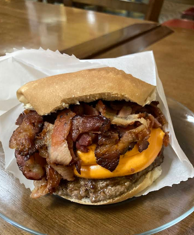 Hamburgueria no Largo da Matriz de Nossa Senhora do Ó