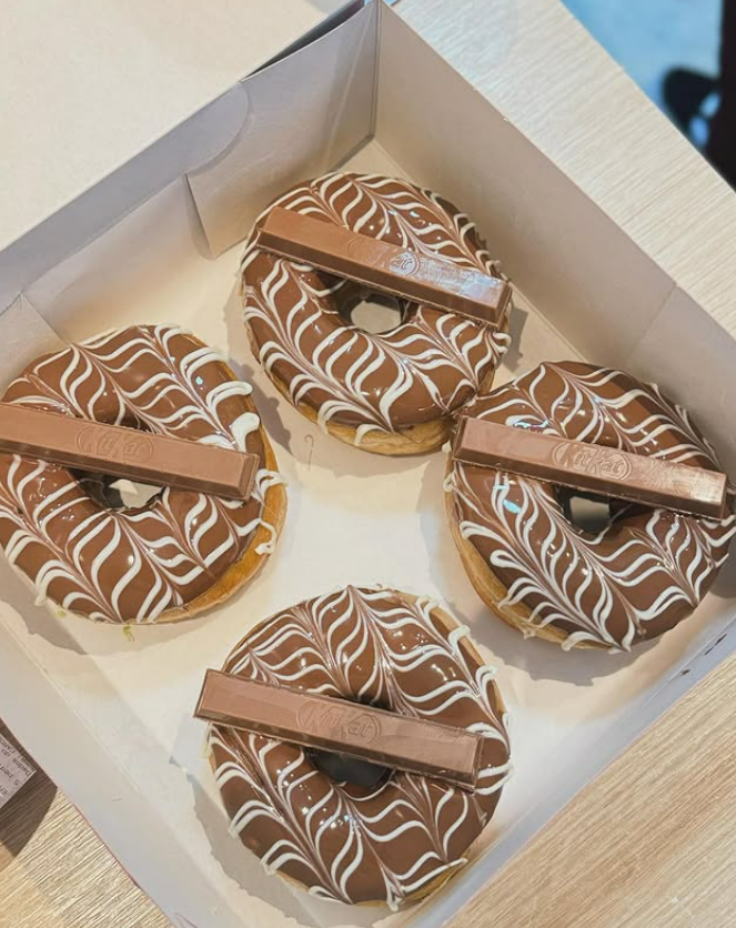 Mister Donuts tem donusts super recheados na augusto tolle em santana