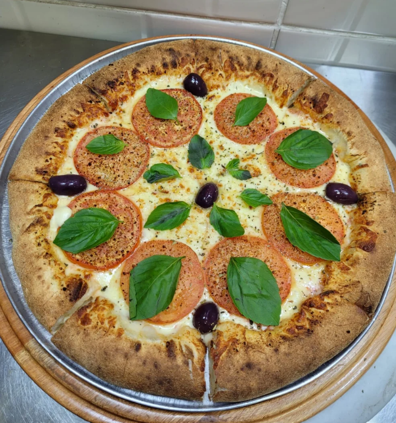 PrestoPizza Forneria é uma pizzaria famosa na gastronomia da augusto tolle