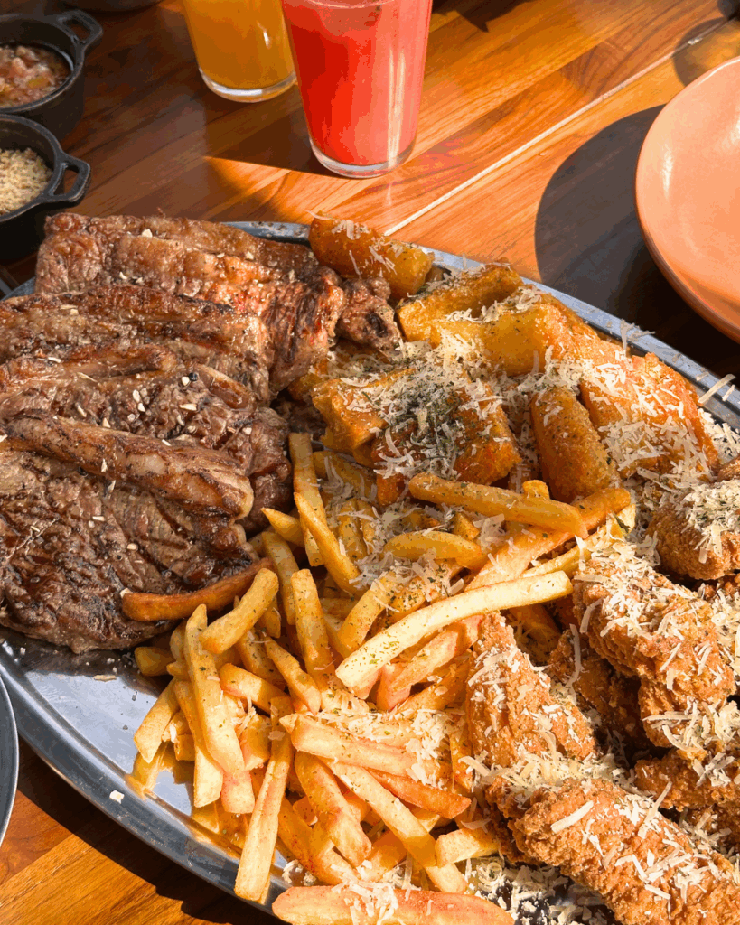 Comida de porteco, restaurante famoso na zona norte pelos petiscos e chopp