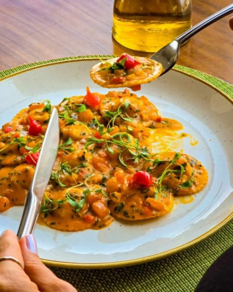 restaurante giratório com comida italiana em são paulo