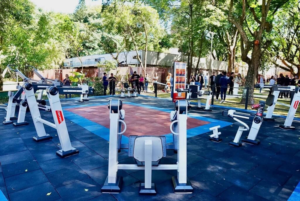 academia ao ar livre e gratuita na zona norte de são paulo