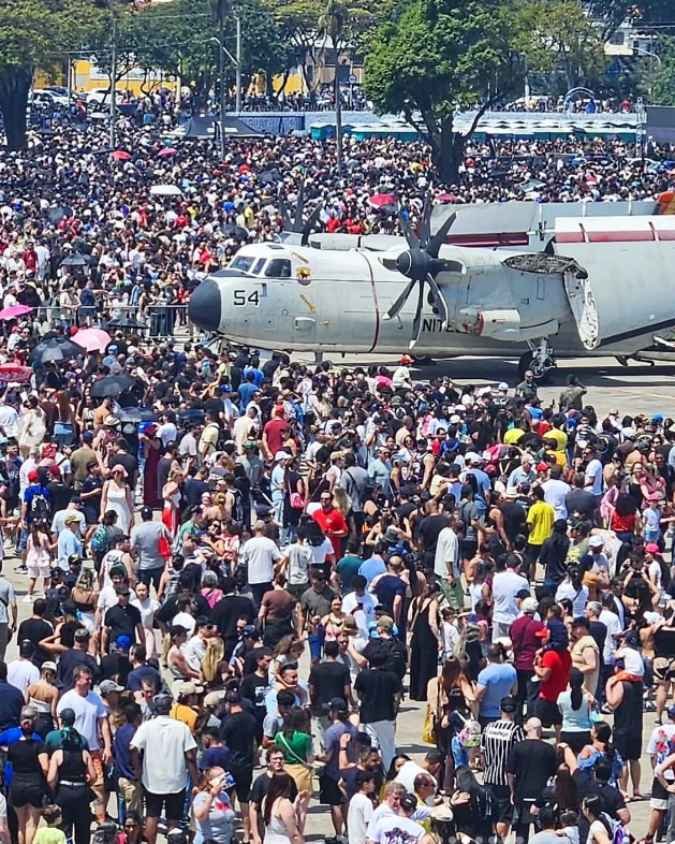 domingo aéreo 2026 bate record com 300 mil pessoas